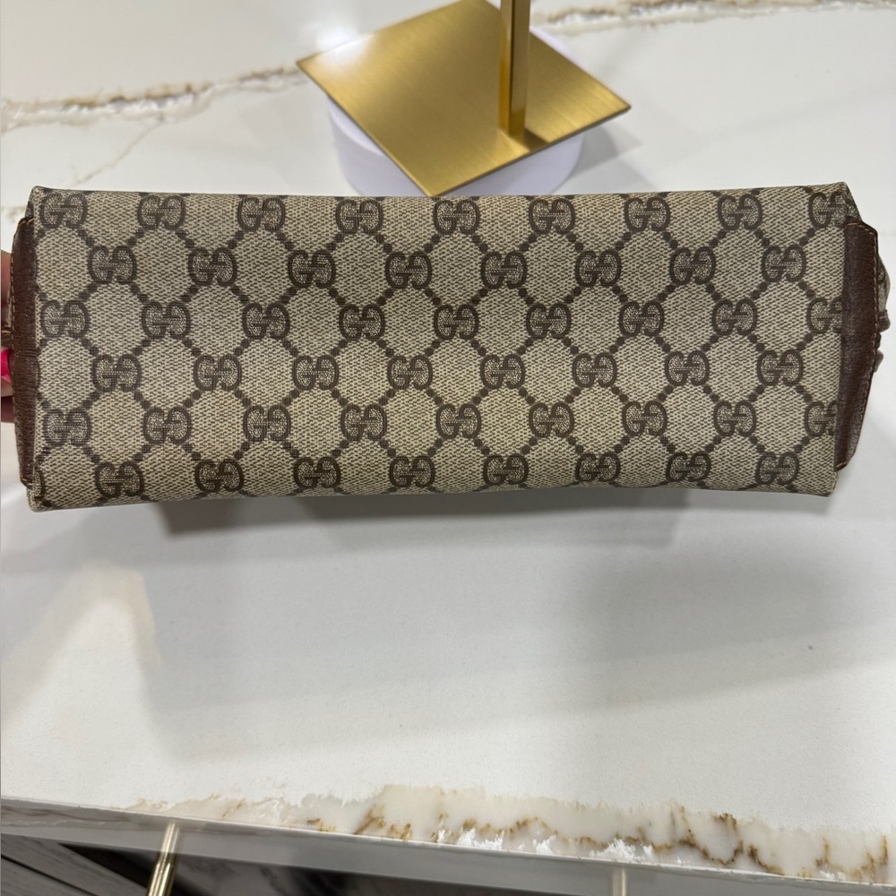 Vintage Gucci GG Supreme Clutch Pouch – Made in Italy - Picture 12 of 15